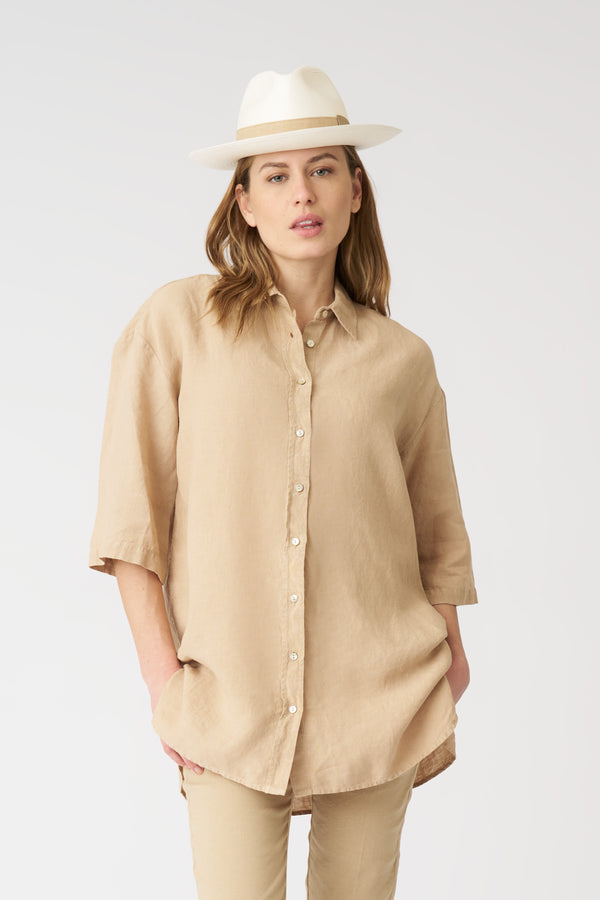 120% lino The Boyfriend Shirt ALMOND