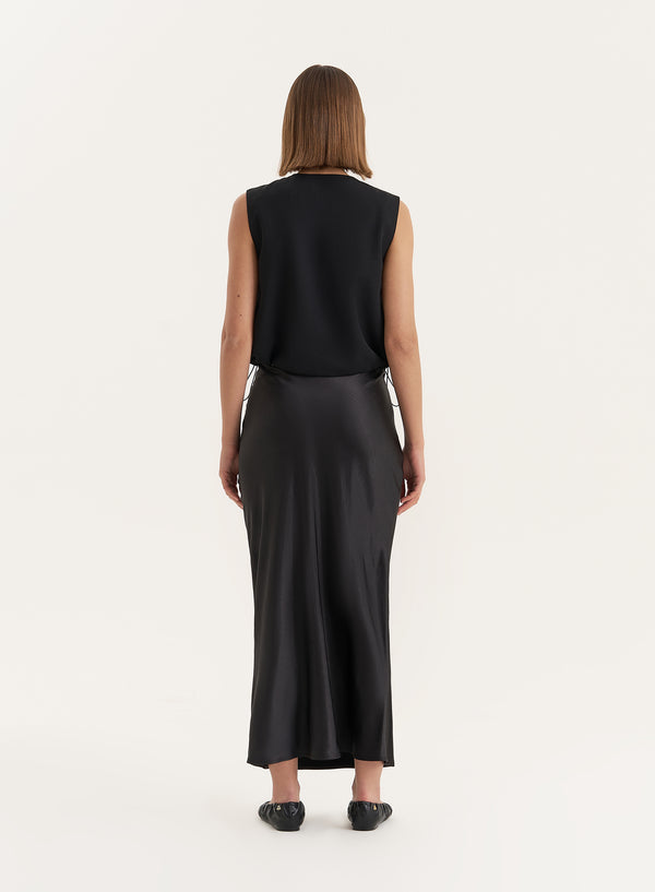 4th & Reckless Black Drawstring Gilet- Sei