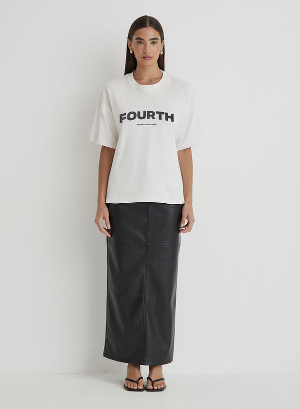 4th & Reckless White Fourth Branded Oversized T-Shirt- Hannah