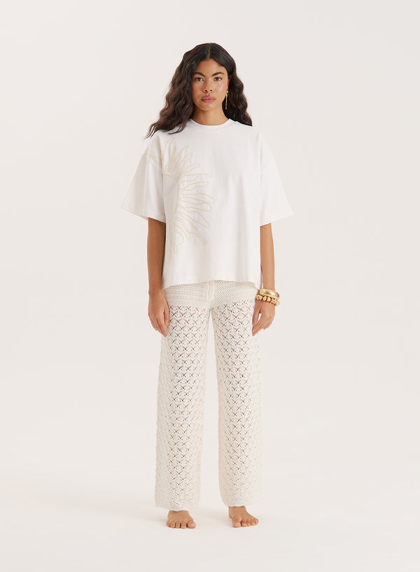 4th & Reckless White Sun Embroidery Oversized T-Shirt- Soleil