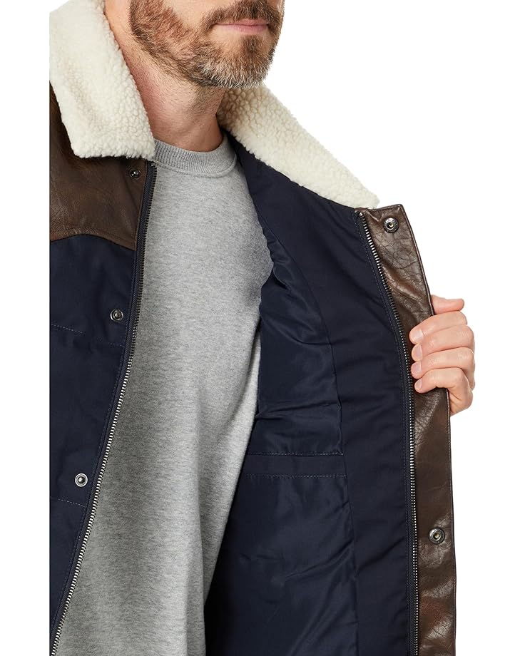 Levi's® Out West Vest Men's