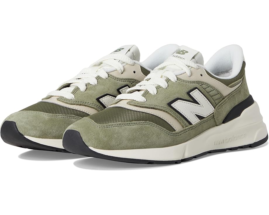 6pm New Balance Classics 997R Unisex