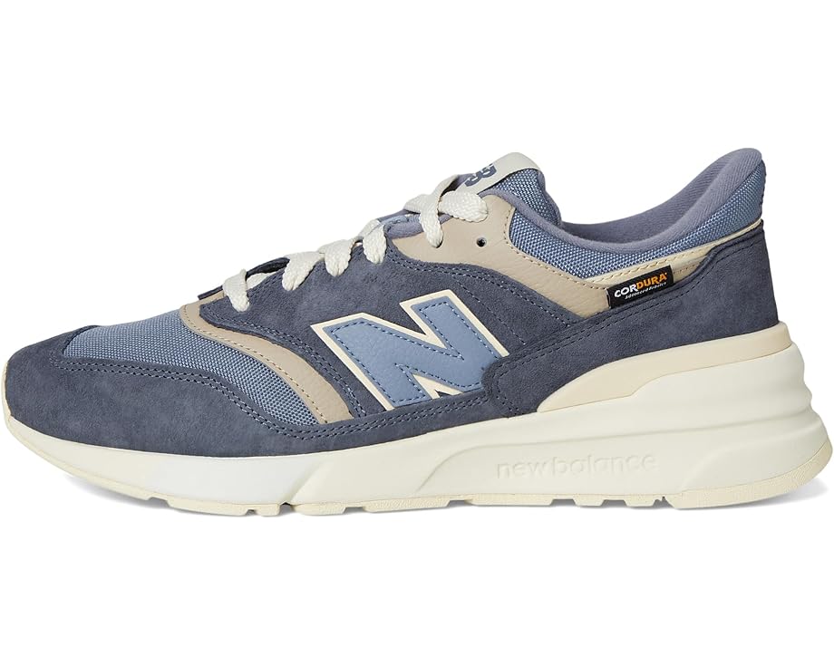 New Balance Classics 997R Unisex
