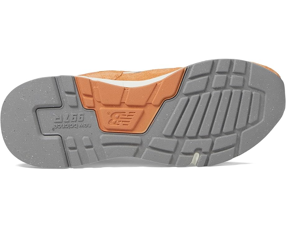 New Balance Classics 997R Unisex