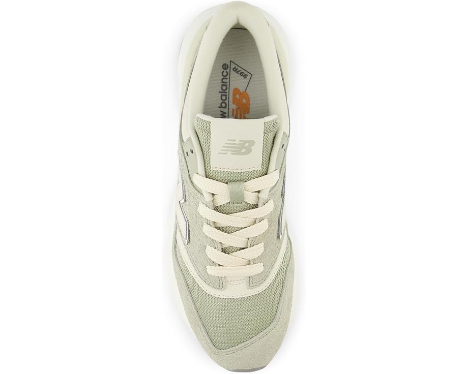New Balance Classics 997R Unisex