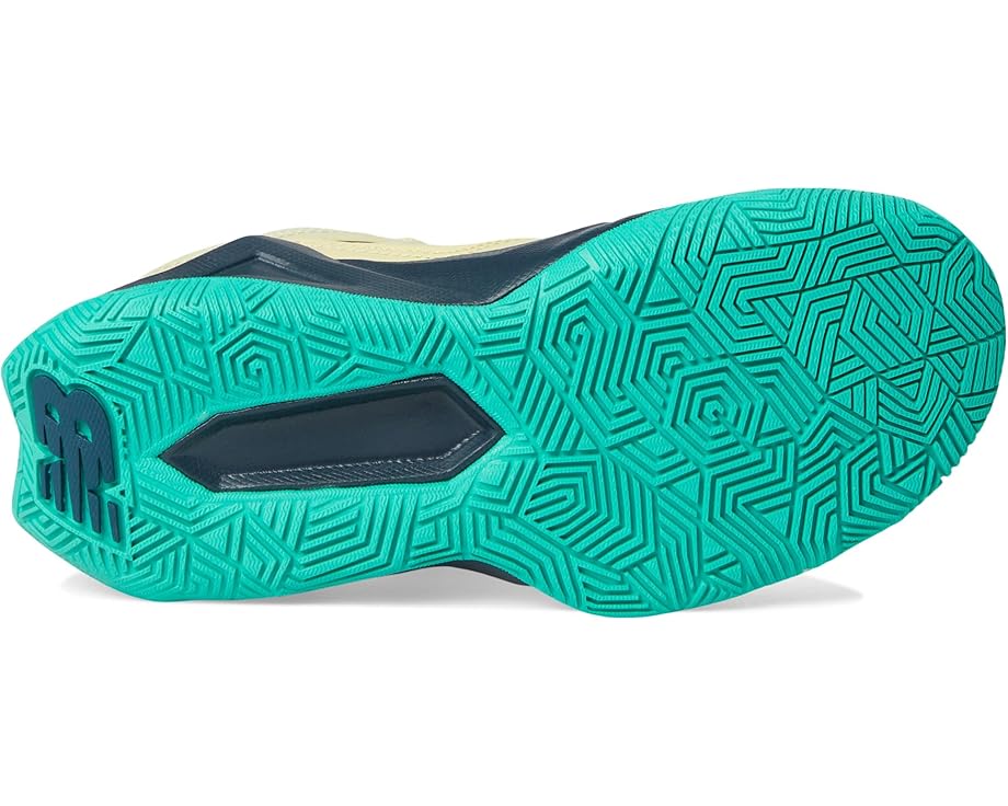 6pm New Balance Kids Coco CG2 (Little Kid/Big Kid)