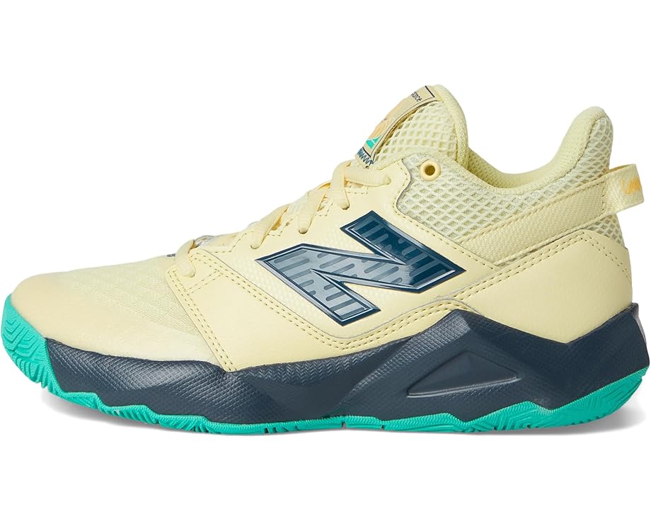 6pm New Balance Kids Coco CG2 (Little Kid/Big Kid)