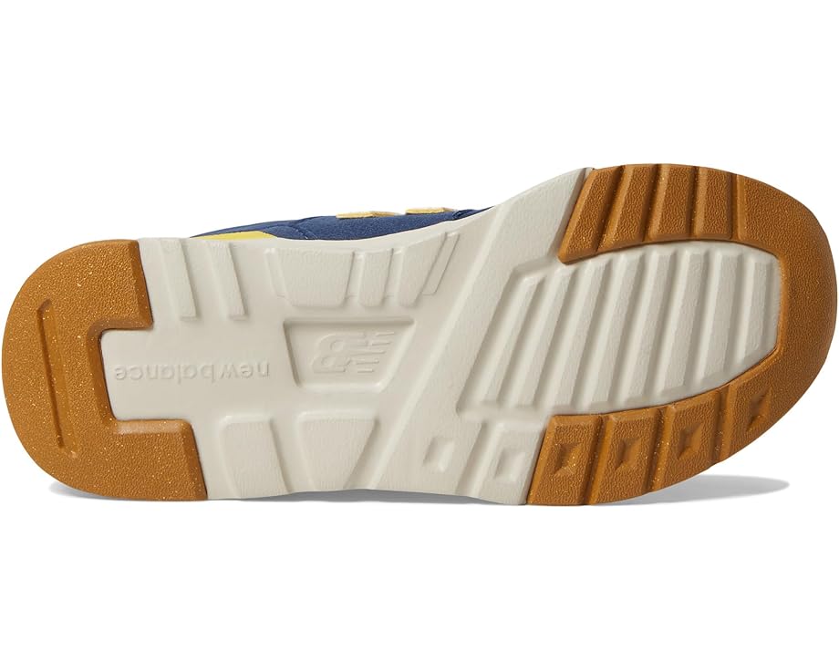 New Balance Kids GR997Hv1 (Big Kid)