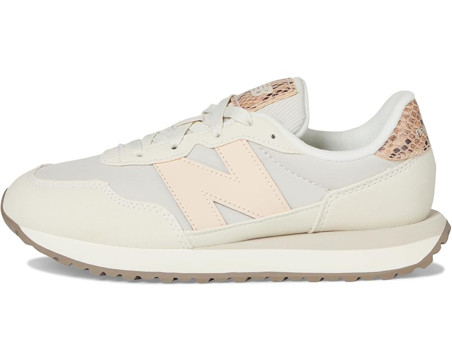 6pm New Balance Kids New Balance Kids - 237 (Big Kid)