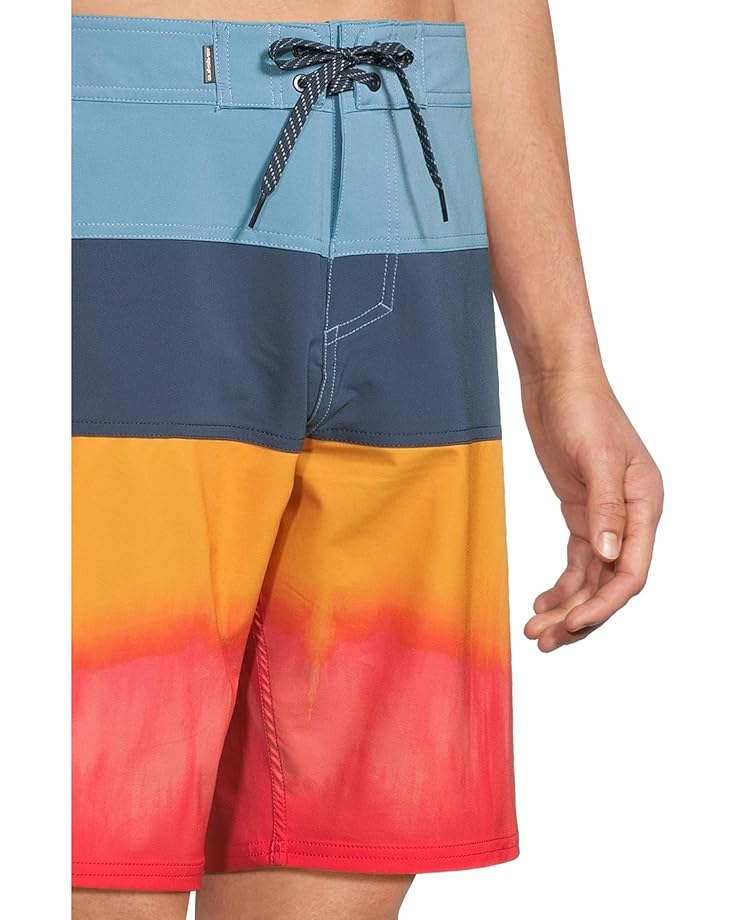 6pm Quiksilver Surfsilk Panel 20 BoardShorts Men's