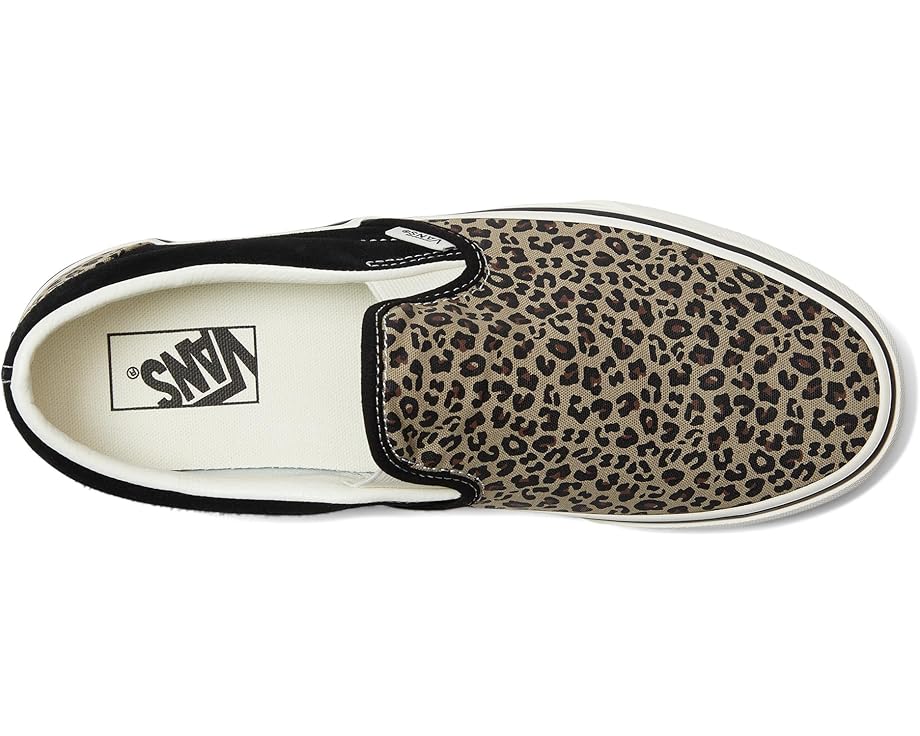 6pm Vans Classic Slip-On Unisex