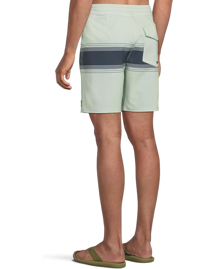 Quiksilver Surfsilk Street-Trunk 18 BoardShorts Men's