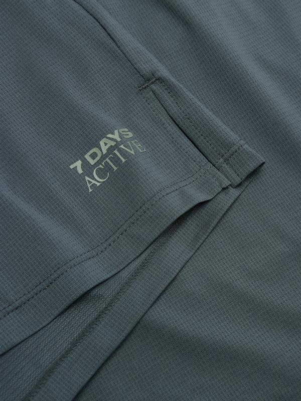 7 Days Active Training Shorts Shorts Stormy Weather