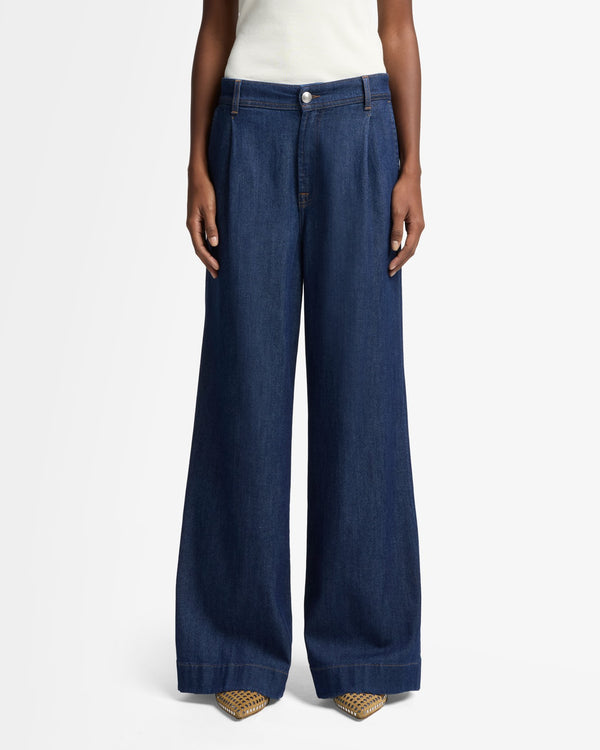 7 For All Mankind Weightless Denim Pleated Trouser Jeans