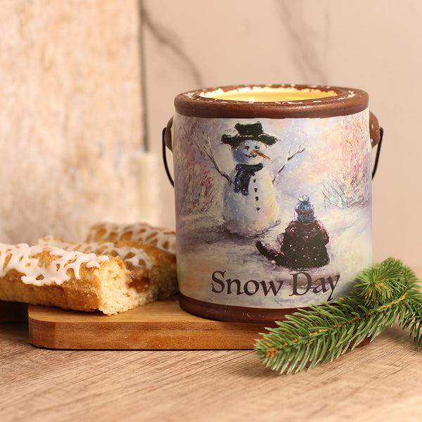 A Cheerful Giver Crumb Coffee Cake Snow Day - Farm Fresh Candle
