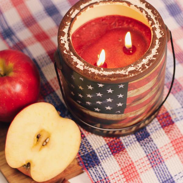 A Cheerful Giver Juicy Apple America - Farm Fresh Candle