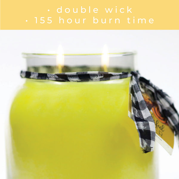 A Cheerful Giver Lemon Butter Pound Cake - 34 Oz Papa Candle