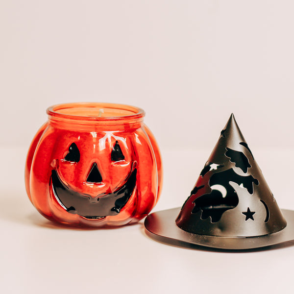 A Cheerful Giver Orange Cinnamon Clove - Punky Candle