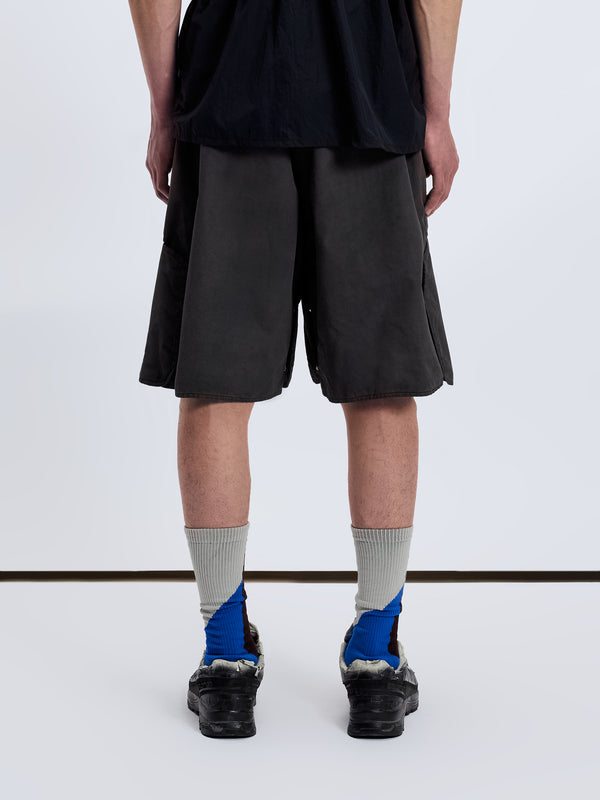 A Cold Wall Form Short Onyx Legwear