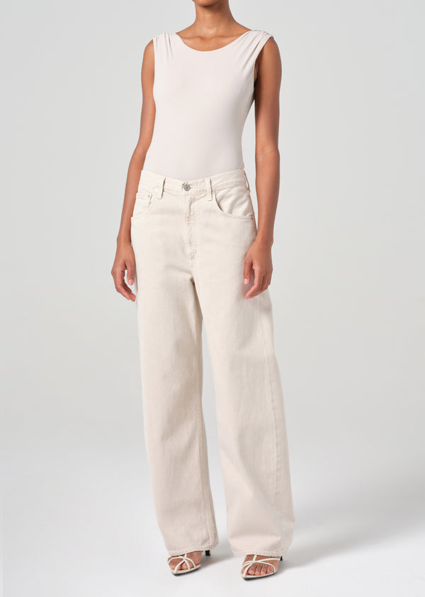 A Gold E Ara Bodysuit Buff