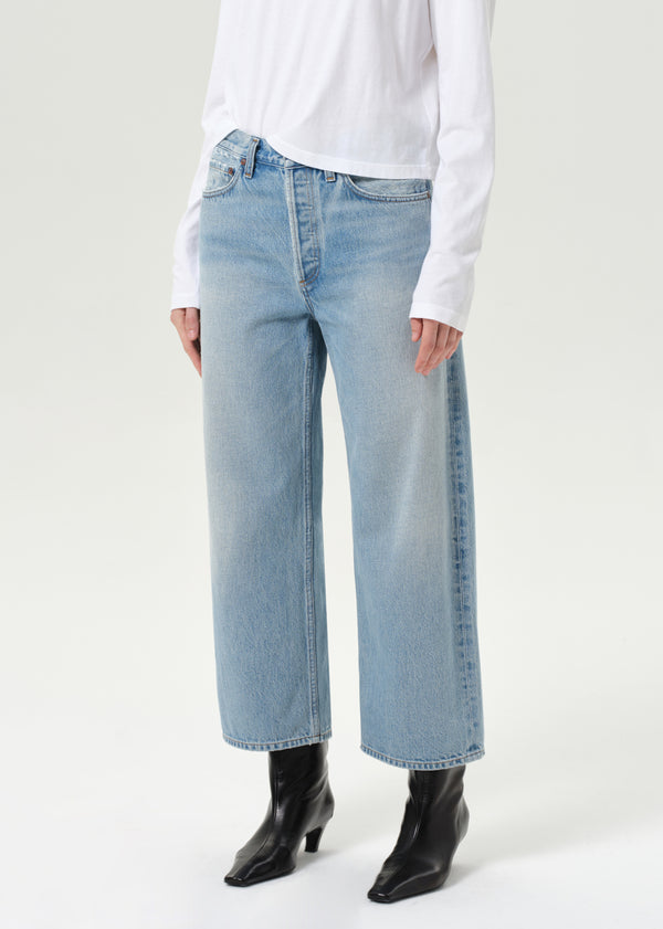 A Gold E Arc Jean Orten