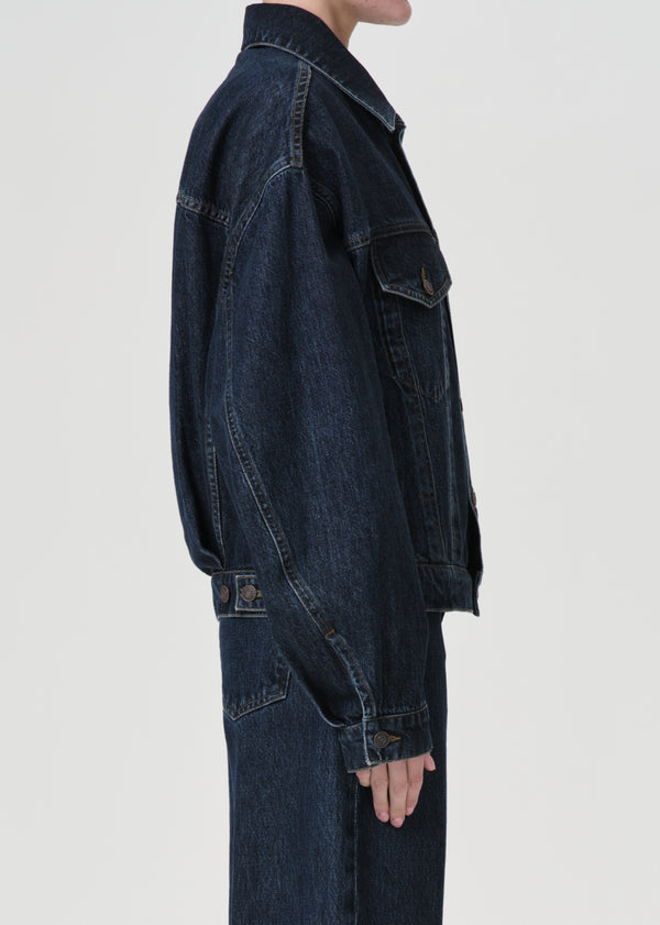 A Gold E Dalton Balloon Jacket Pendulum