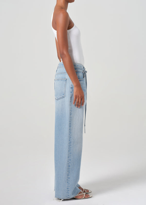 A Gold E Emmi Jean Incline