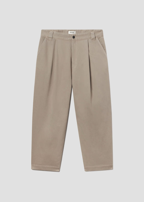 a gold e Gaius Chino