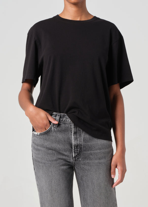 a gold e Jay T Shirt Black