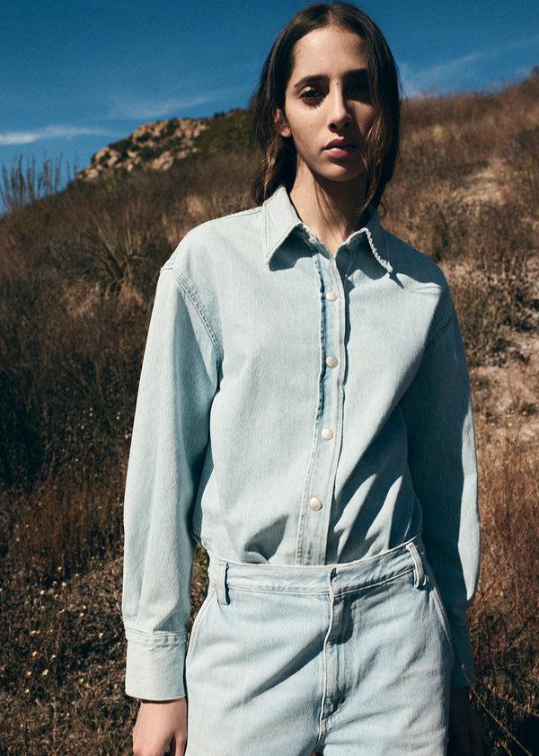 A Gold E Laurel Shirt Cluster