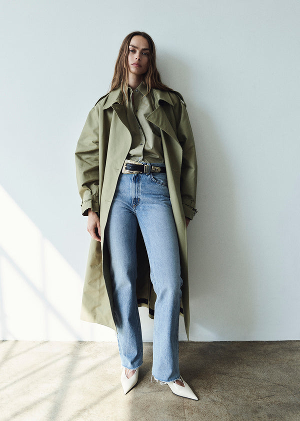 A Gold E Leena Jean Stage