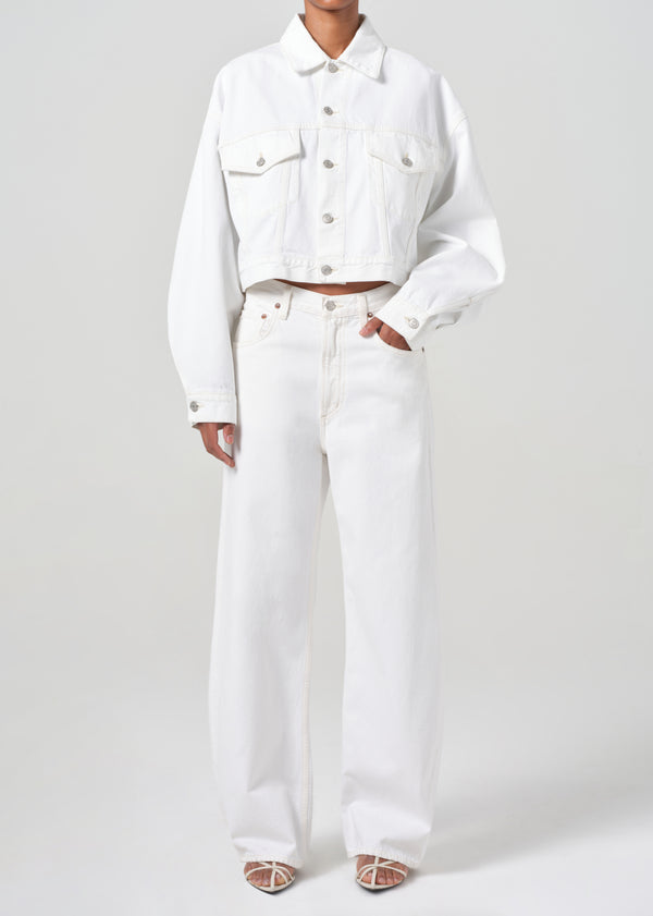 a gold e Low Curve Jean Milkshake