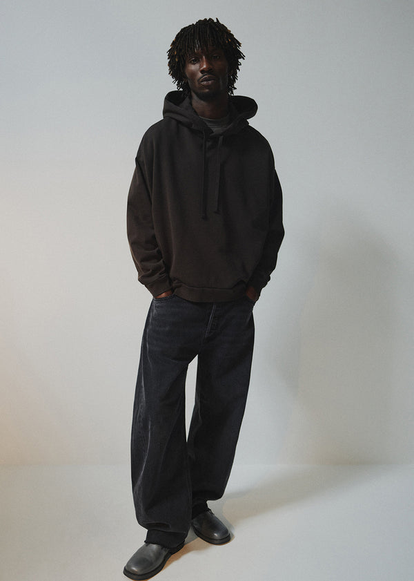 a gold e Luna Jean Possess