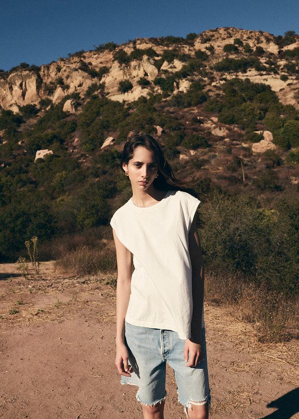 A Gold E Raya Muscle Tee White