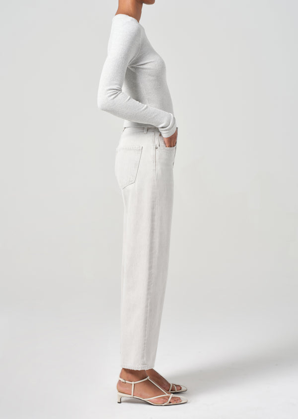 A Gold E Ren Jean Colina