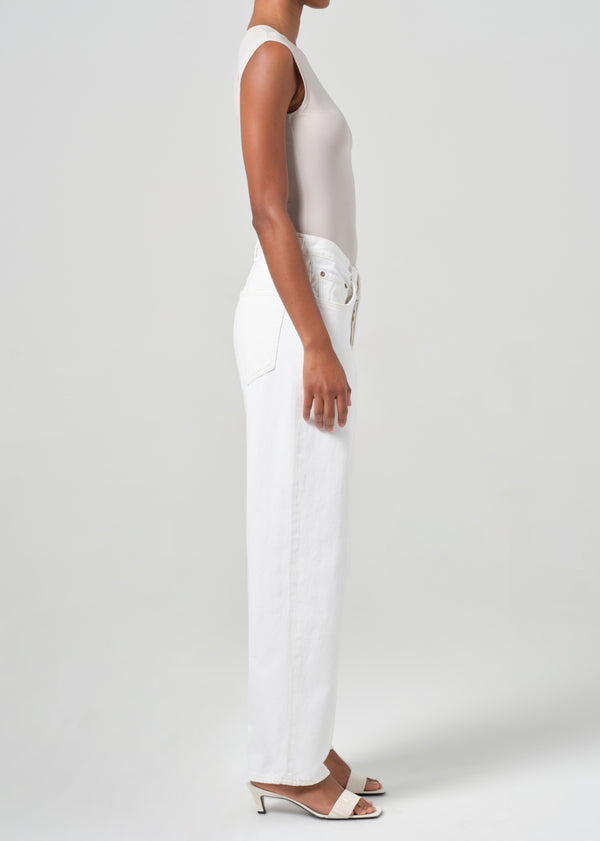 A Gold E V-Waist Baggy Milkshake