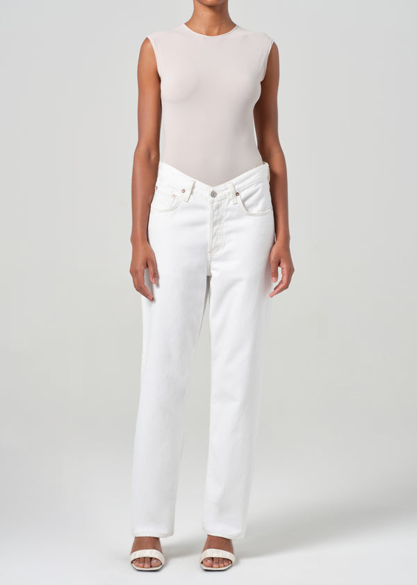 a gold e V-Waist Baggy Milkshake