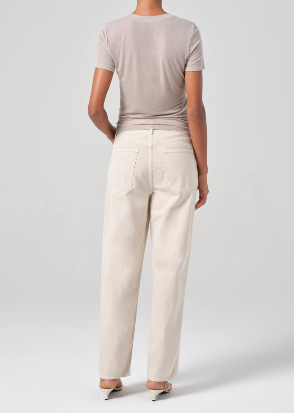 A Gold E V-Waist Baggy Scone