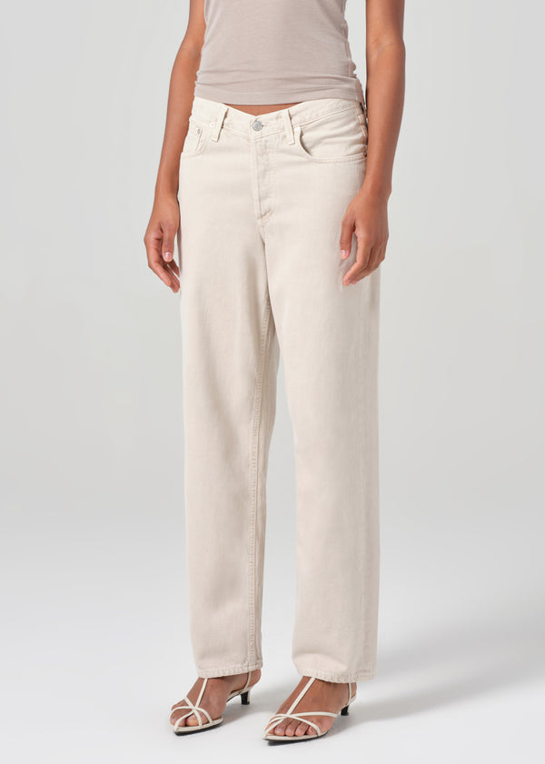 A Gold E V-Waist Baggy Scone