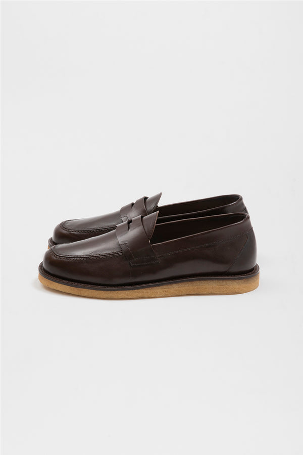 A Kind Of Guise CREPE LOAFER
