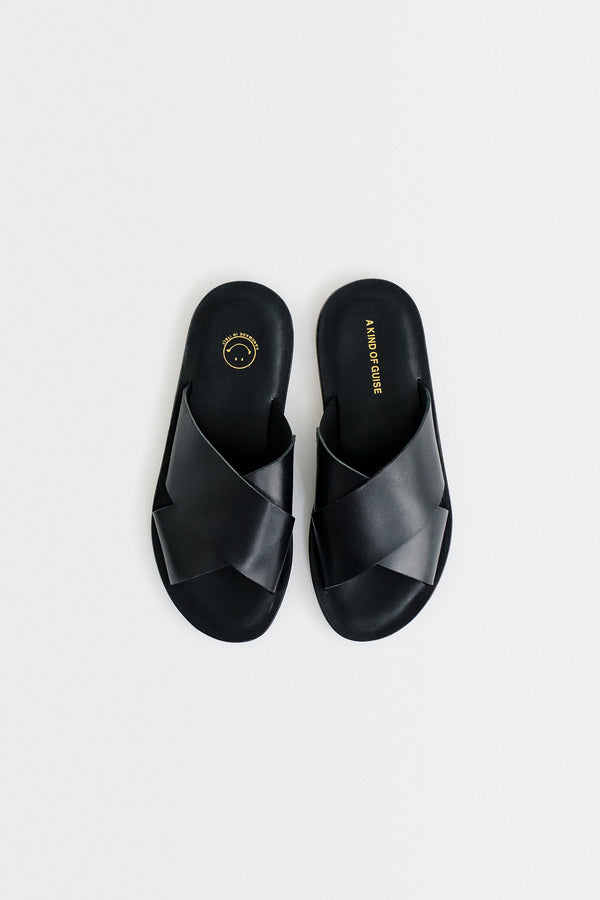 a kind of guise LEATHER SLIPPER