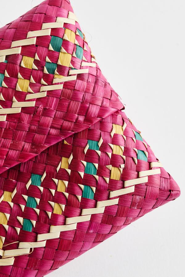 A Kind Of Guise Palmyra Weave Wallet