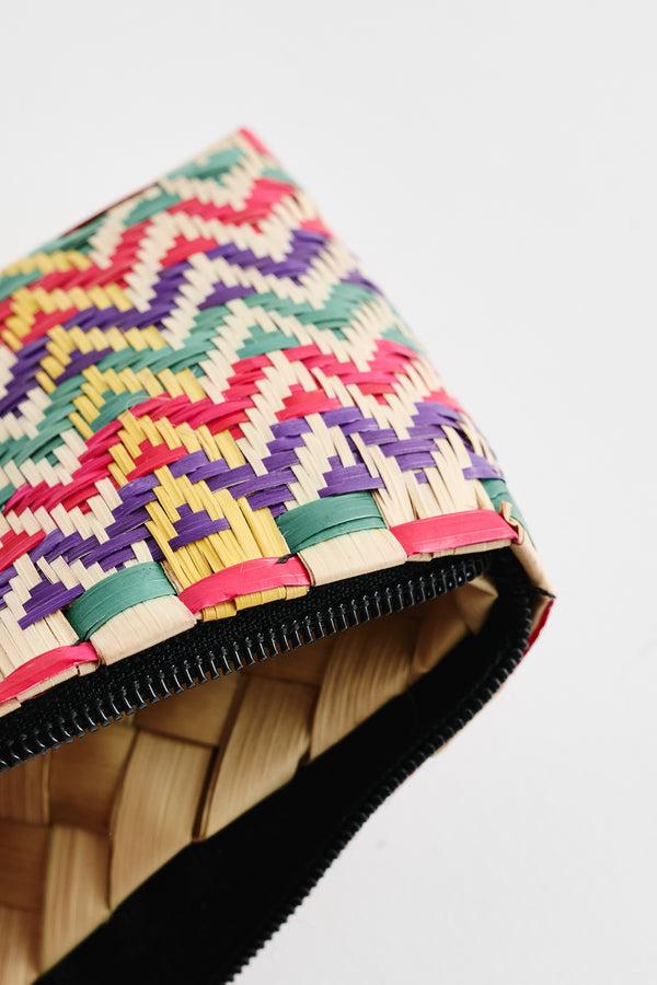 A Kind Of Guise Palmyra Weave Wallet