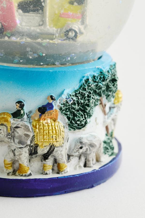 A Kind Of Guise Tuk-Tuk Snow Globe