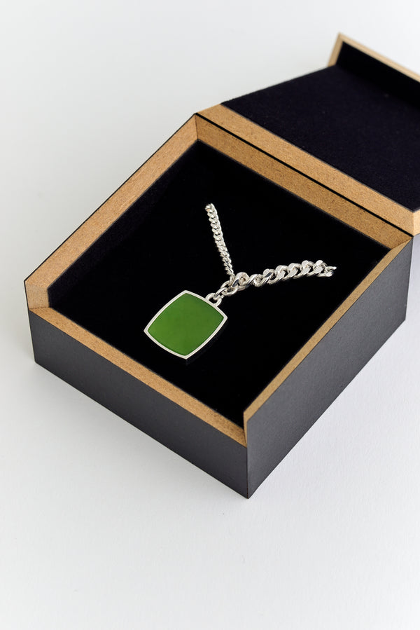 A Kind Of Guise YIN YANG NECKLACE WITH STONE