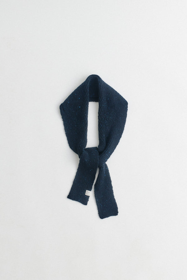 a kind of guise ZELMA SCARF