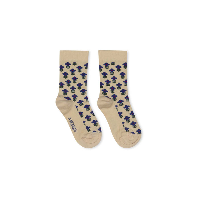 a monday in copenhagen Kikki Socks Flower Print
