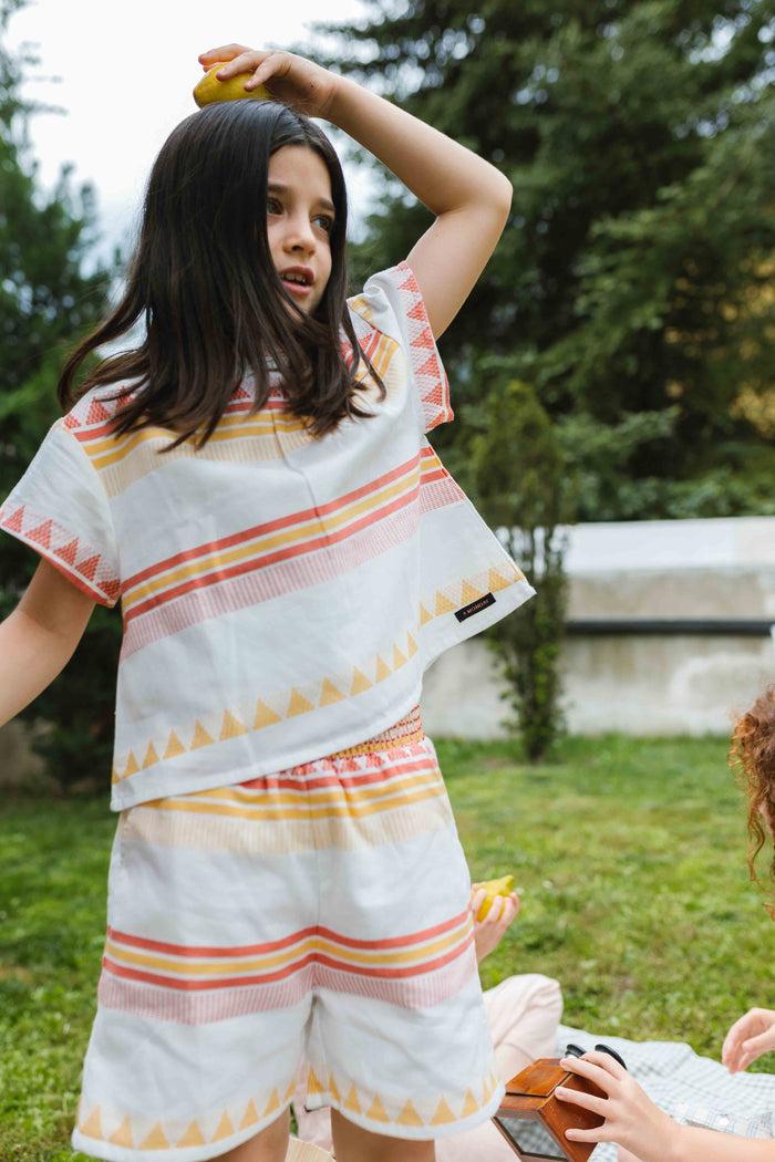 A Monday In Copenhagen Liane Blouse Pineapple Artwork