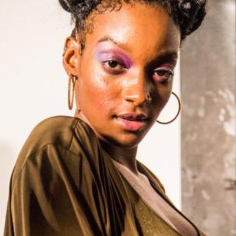 A Morir Minima Crystal Hoop - Yellow Gold