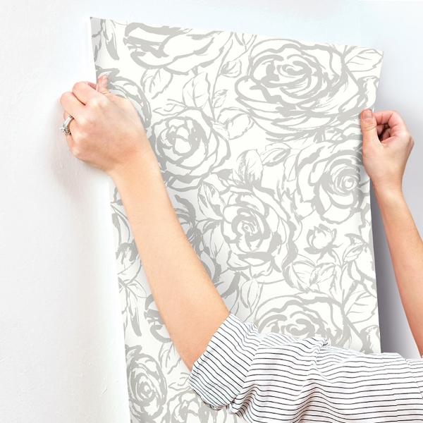 A Street Prints Nelda Silver Rose Wallpaper